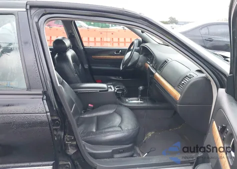 1998 Lincoln Continental z USA, uszkodzony, nr VIN 1LNFM97V9WY676425